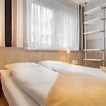 H&h Im Herzen Der Stadt Teilweise Mit Balkon Ruhig Zentral Modern Mit Kueche