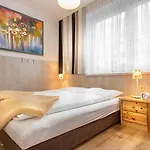 Апартаменты H&h Im Herzen Der Stadt Teilweise Mit Balkon Ruhig Zentral Modern Mit Kueche *