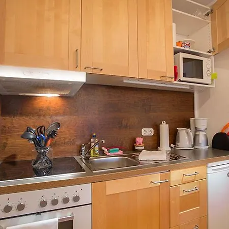 H&h Im Herzen Der Stadt Teilweise Mit Balkon Ruhig Zentral Modern Mit Kueche * Greifswald