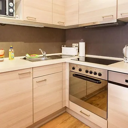 H&h Im Herzen Der Stadt Teilweise Mit Balkon Ruhig Zentral Modern Mit Kueche Apartament Greifswald