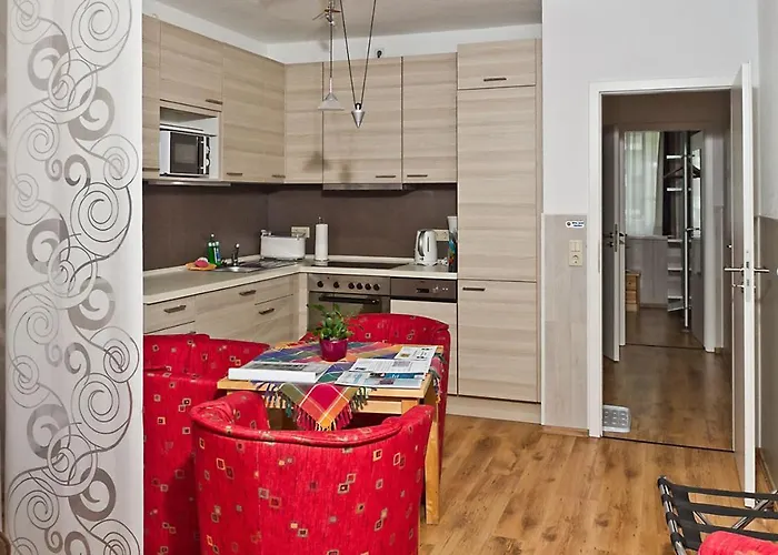 Διαμέρισμα H&h Im Herzen Der Stadt Teilweise Mit Balkon Ruhig Zentral Modern Mit Kueche *
