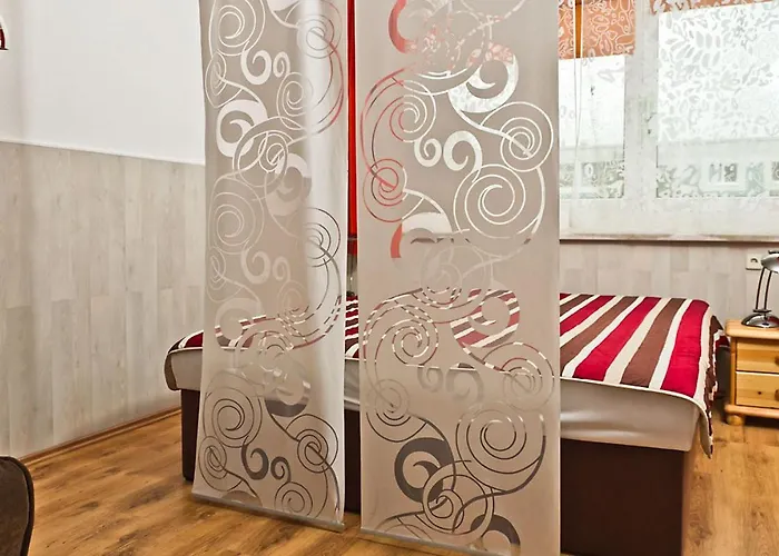 Διαμέρισμα H&h Im Herzen Der Stadt Teilweise Mit Balkon Ruhig Zentral Modern Mit Kueche *