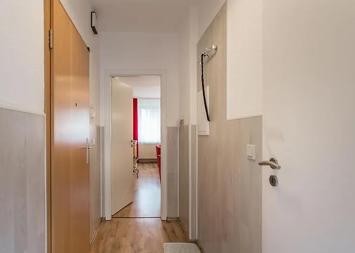 H&h Im Herzen Der Stadt Teilweise Mit Balkon Ruhig Zentral Modern Mit Kueche * Γκράιφσβαλντ